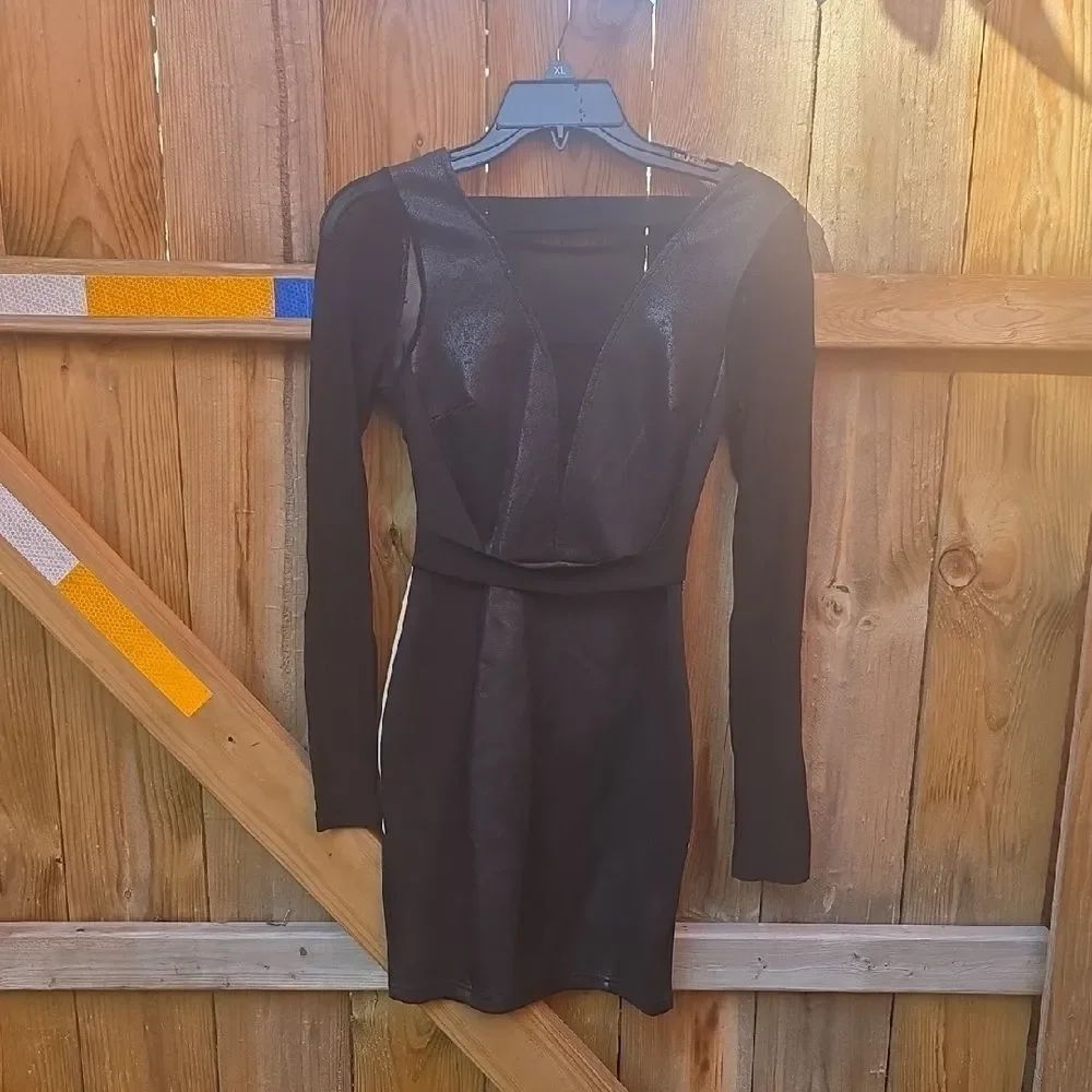 Elegant Black Long Sleeve Dress